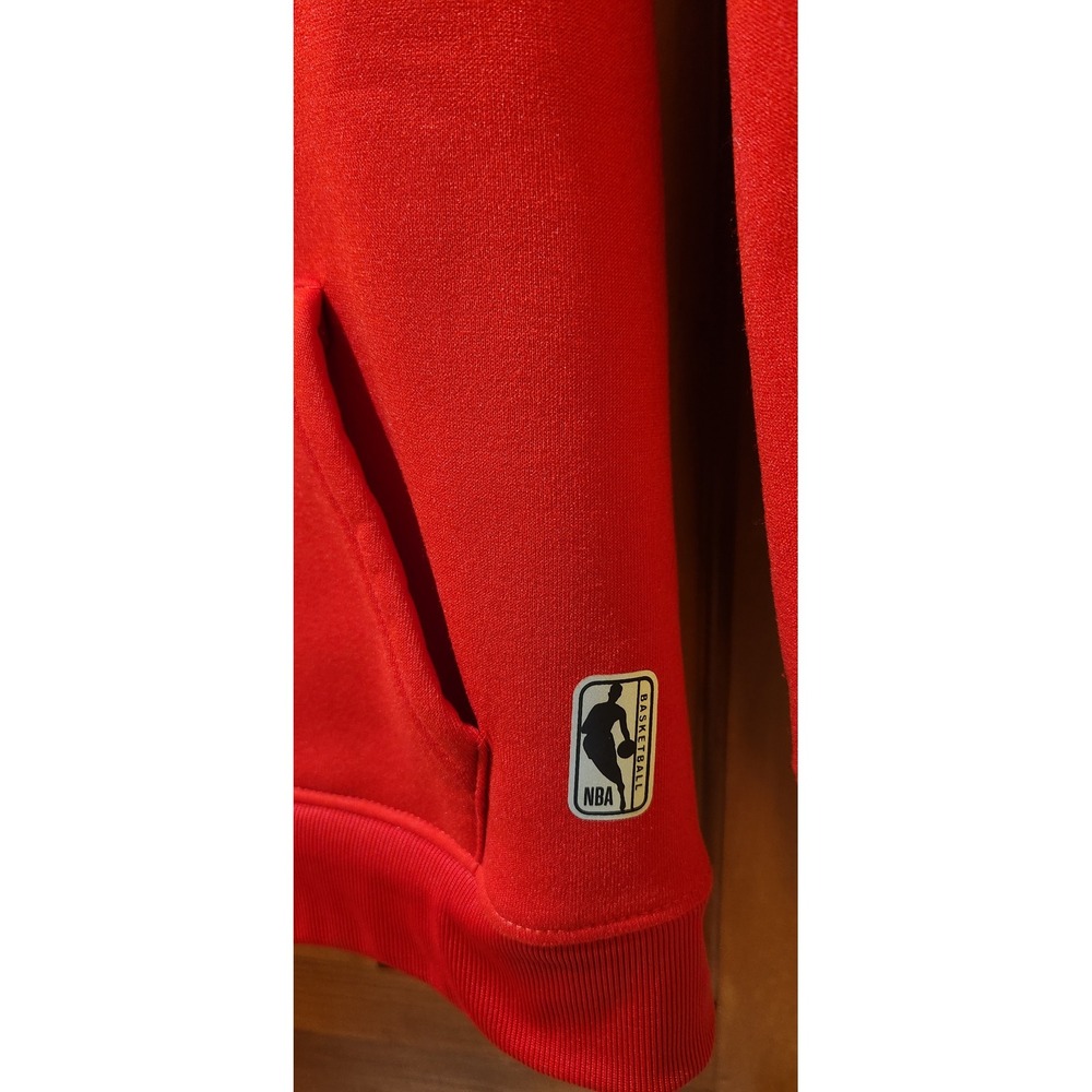 NBA Worldwide Kids Red Fleece Graphic Hoodie Sweatshirt Size M 10-12 Logo Pocket - Picture 3 of 7
